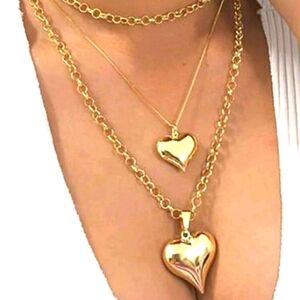Layered heart pendant necklace